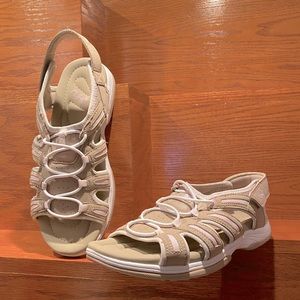 Women’s Ryka ‘Grotto’ Fisherman Sandals 🎣 Active wear New without tags